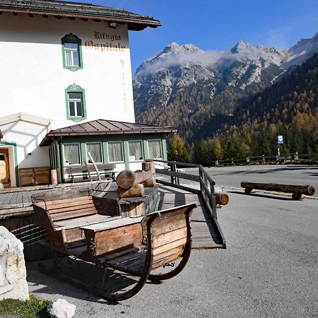 Hotel Ristorante Rifugio Ospitale Cortina dʼAmpezzo Esterno foto