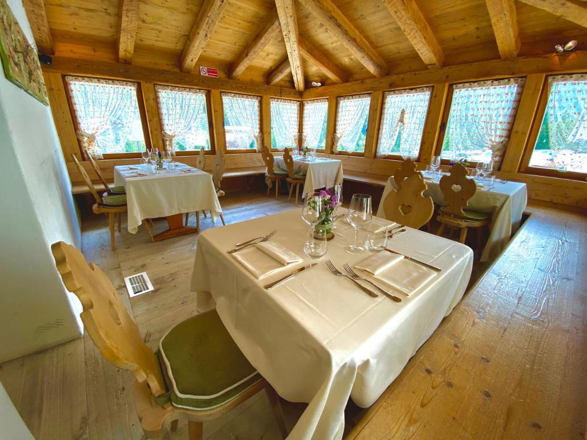Hotel Ristorante Rifugio Ospitale Cortina dʼAmpezzo Esterno foto