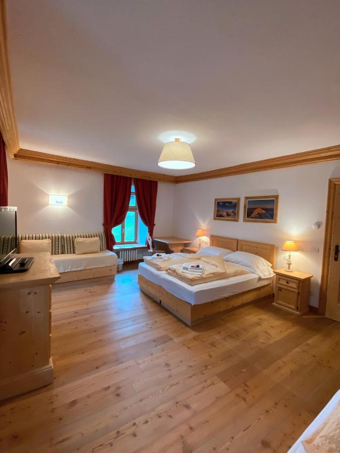 Hotel Ristorante Rifugio Ospitale Cortina dʼAmpezzo Esterno foto