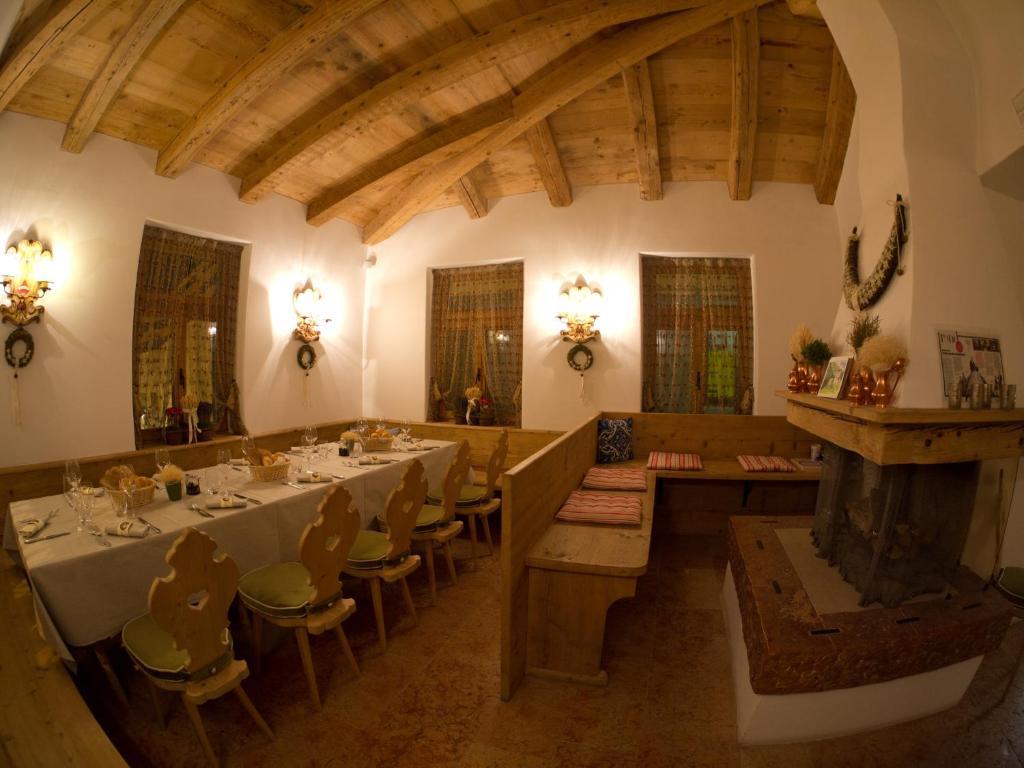Hotel Ristorante Rifugio Ospitale Cortina dʼAmpezzo Esterno foto