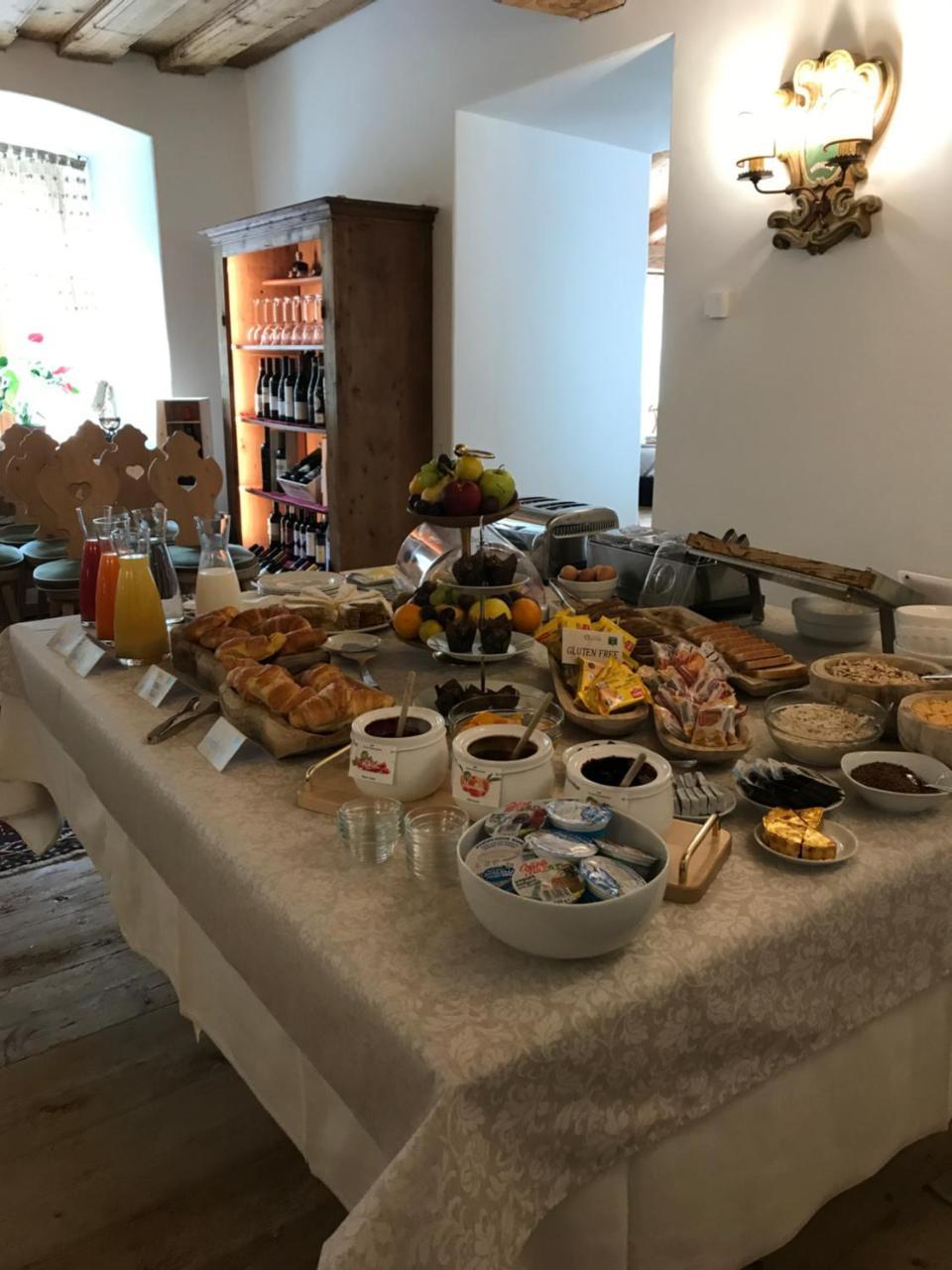 Hotel Ristorante Rifugio Ospitale Cortina dʼAmpezzo Esterno foto