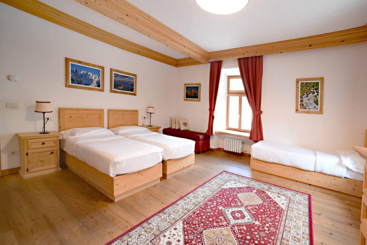 Hotel Ristorante Rifugio Ospitale Cortina dʼAmpezzo Esterno foto